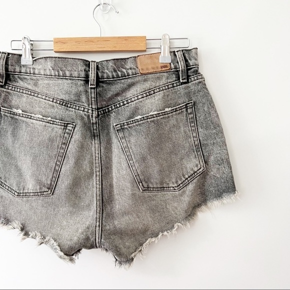 Zara High Rise Faded Denim Shorts - Picture 6 of 10